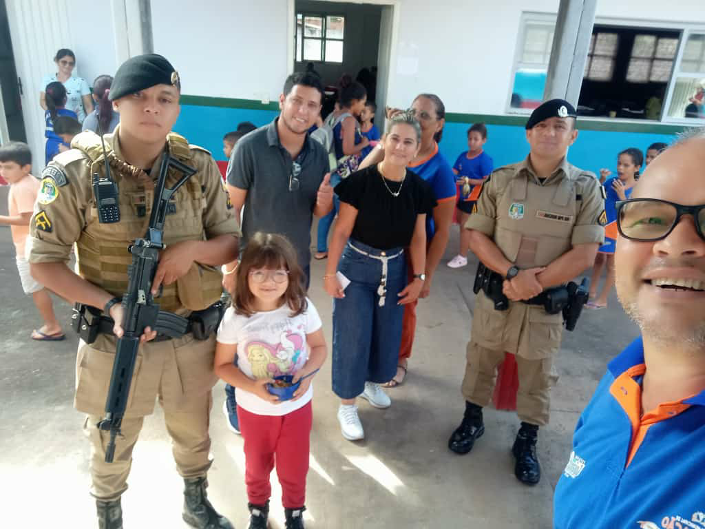Polícia Militar faz visita à escola da rede municipal de Goianorte