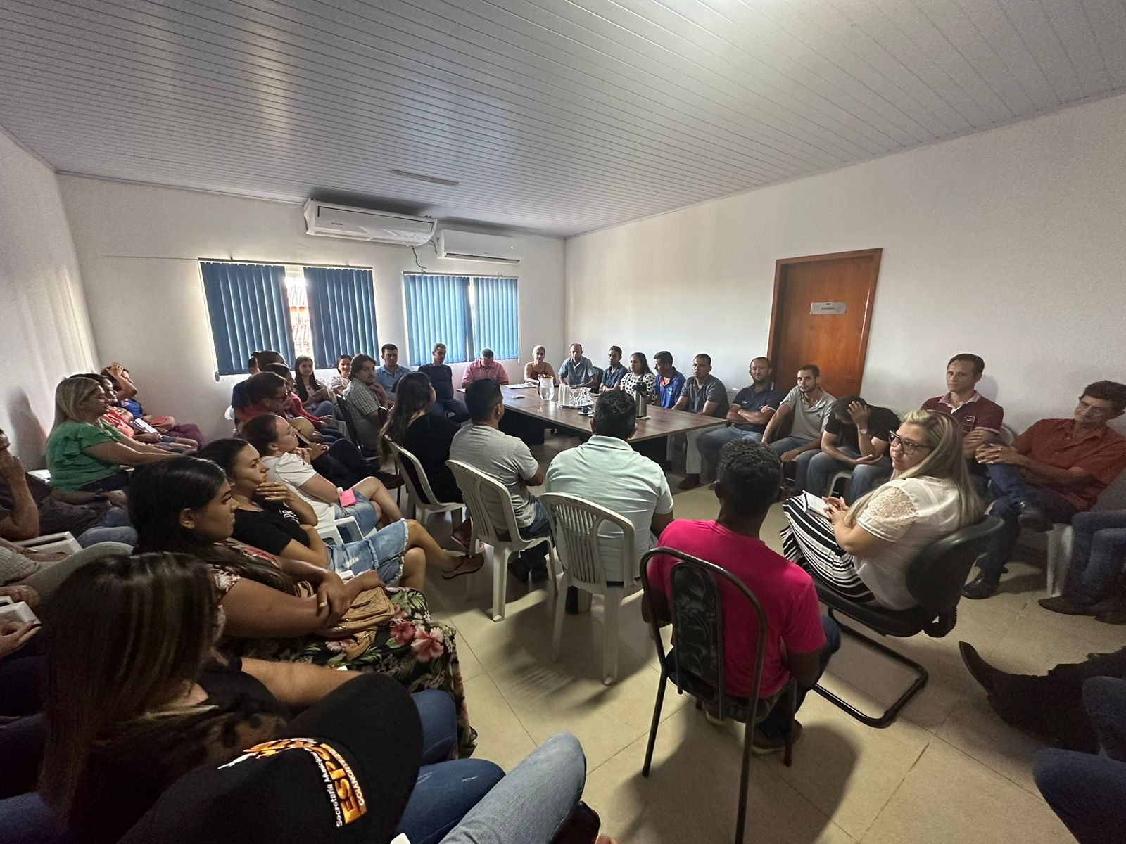 Prefeita Nega e equipe gestora faz ajustes finais para a festa do 34° aniversário de Goianorte