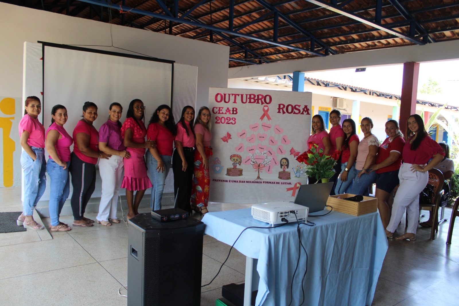 Prefeitura de Goianorte promove conscientização sobre o Outubro Rosa a estudantes da rede estadual de ensino