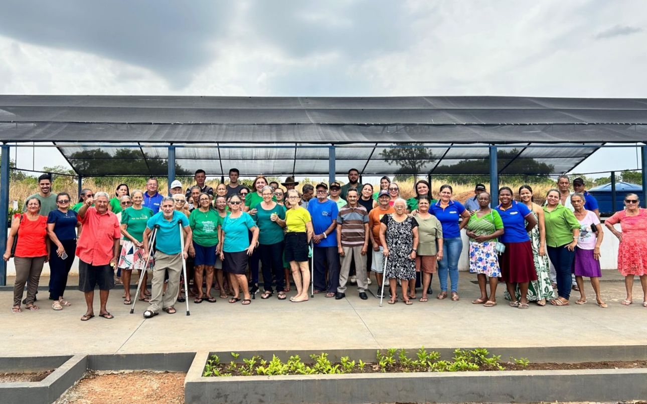 Prefeitura de Goianorte promove visita de idosos do Grupo Melhor Idade ao Viveiro Municipal João Pisqueta