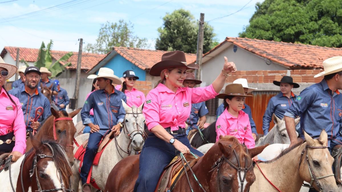 Cavalgada reúne multidão e celebra tradição no 37º aniversário de Goianorte